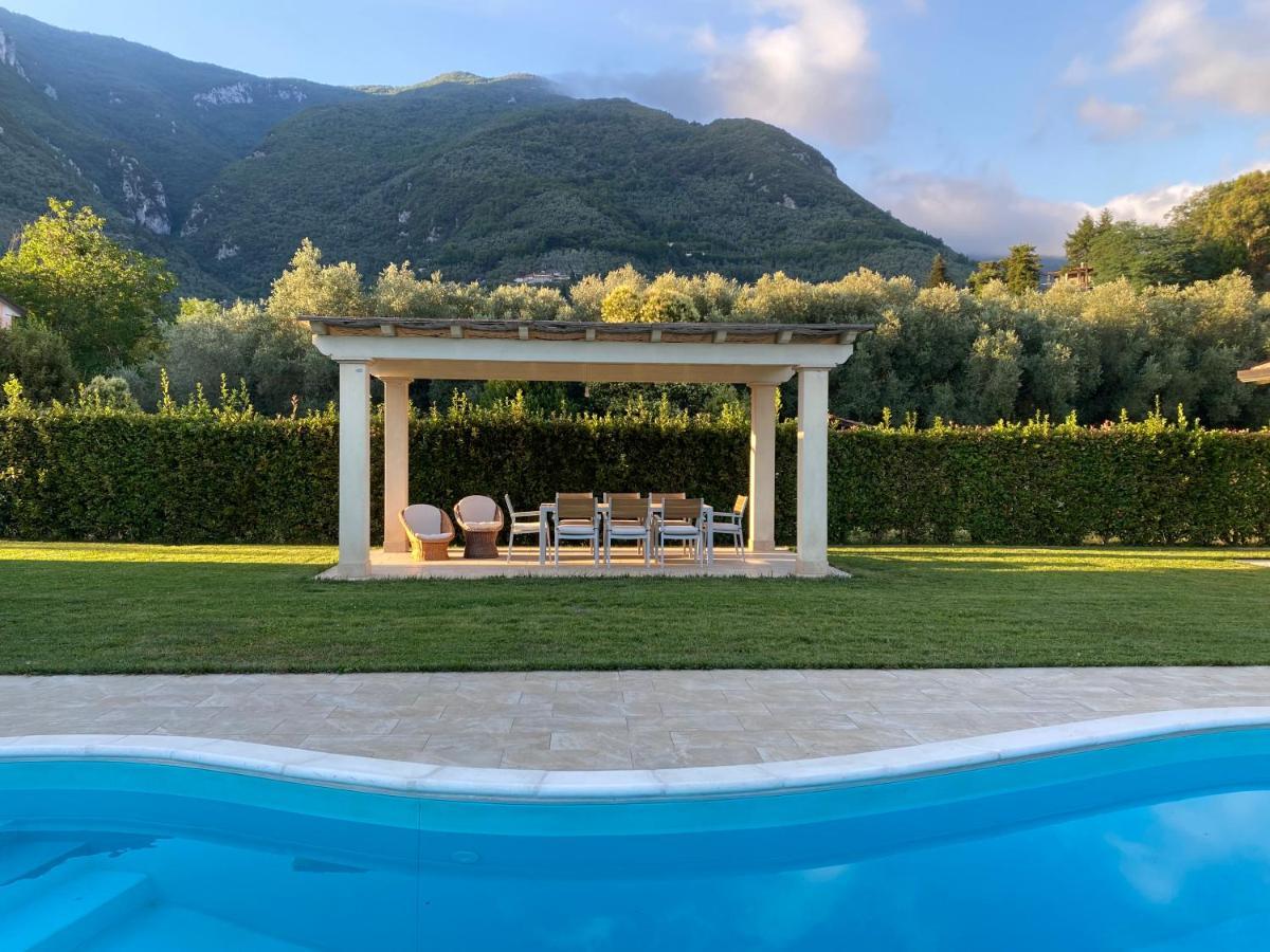 Villa Lena กาไมโยเร ภายนอก รูปภาพ